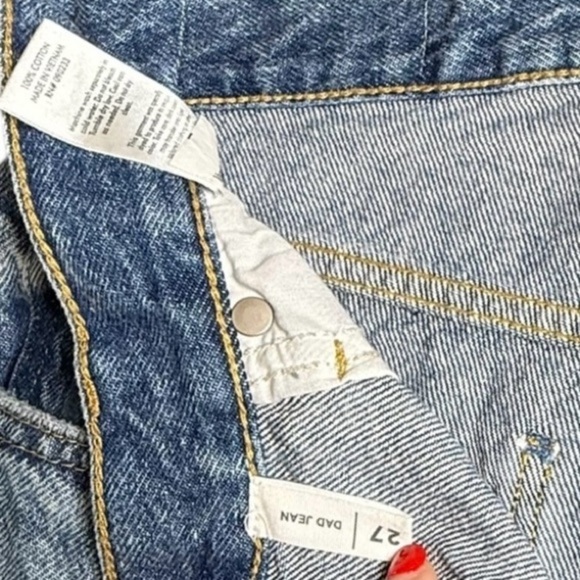 Dad Jean Distressed Medium Wash Size 27 100% cotton 30” inseam - Picture 2 of 4
